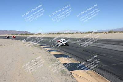 media/Dec-01-2025-Moto Forza (Mon) [[2daa91e15f]]/1-Advanced Group/Session 4 (Turn 10 Inside)/